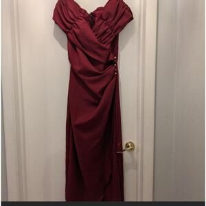 Vintage Women's 12 Large Burgundy Red Long Dress Off Shoulder Rouched Pr…